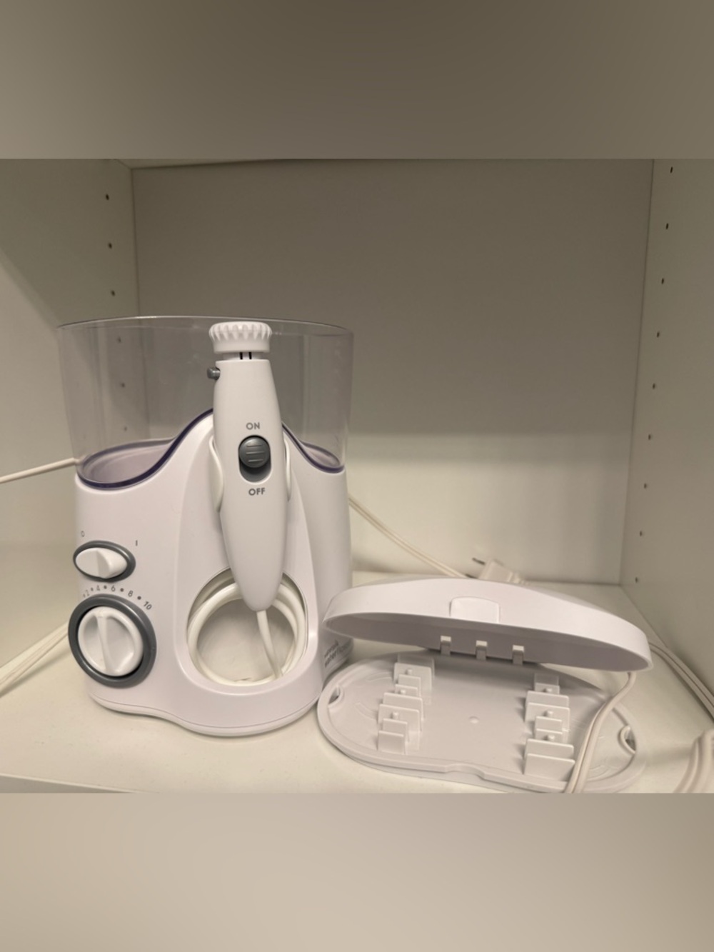 Waterpik WP-140C Water Flosser – Clean & Fully Working